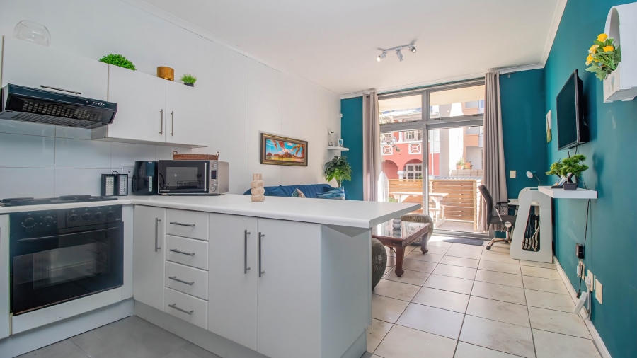 1 Bedroom Property for Sale in Muizenberg Western Cape